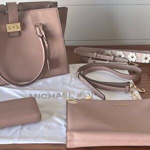 Michael Kors Blush Pink Tote Set with Wallet